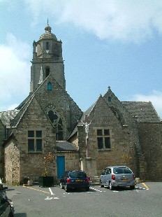Place de l'église de Batz sur Mer