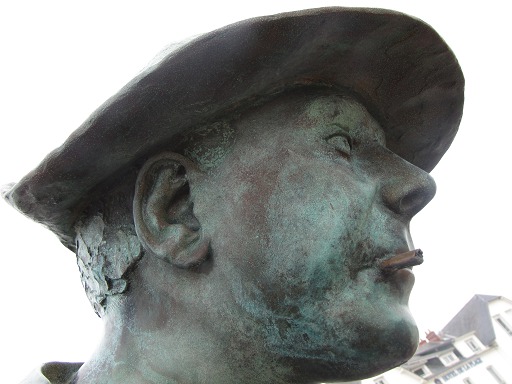 Statue de Monsieur Hulot