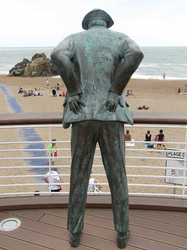 Statue de Monsieur Hulot