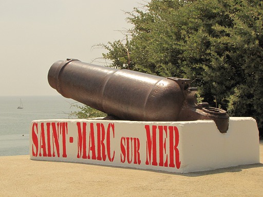Canon de Saint-Marc-Sur-Mer